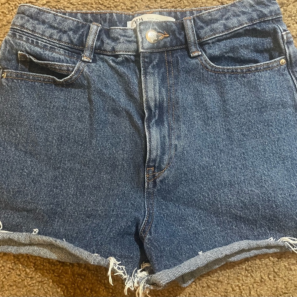Zara Blue Jean Shorts High-Waisted Cut-Off Style